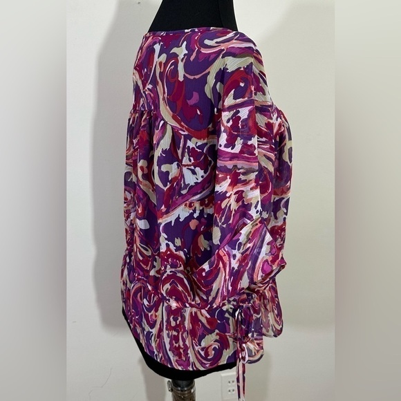 ANA sz med top sheer fuller style. In a colorful spring style - Picture 7 of 14